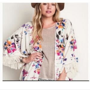 Umgee Floral Frindged Open Front Kimono Size Large